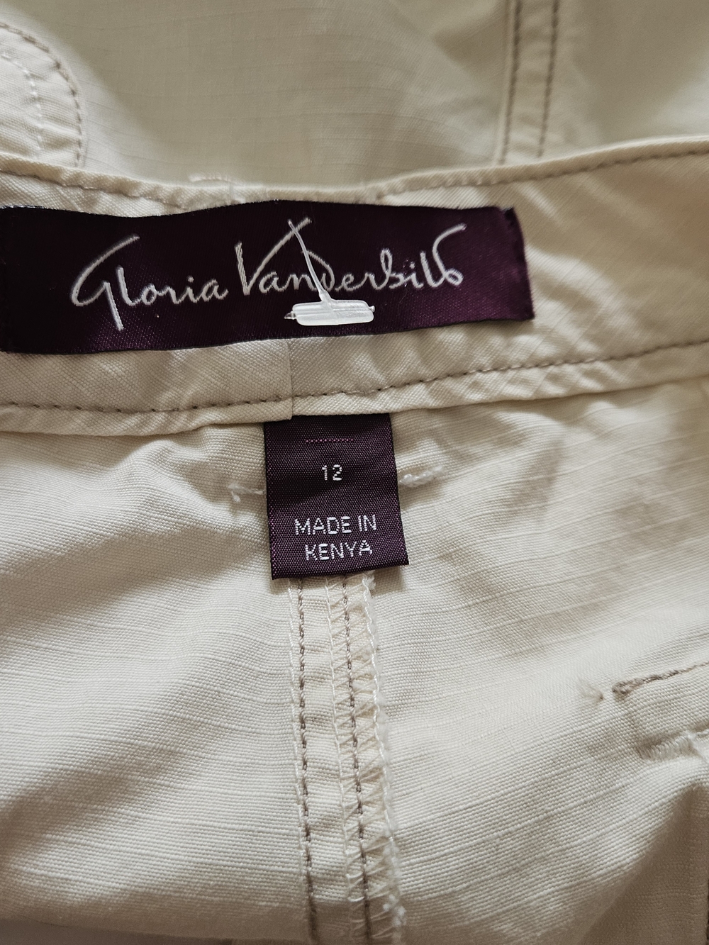 Gloria Vanderbilt Women's Bermuda Short - Picture 5 of 9